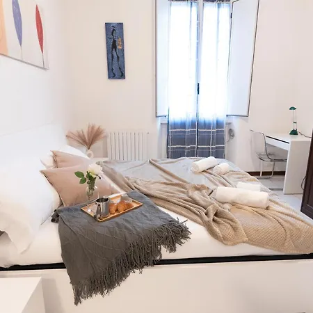 Apartment I Host - Fiamma 30 Milan